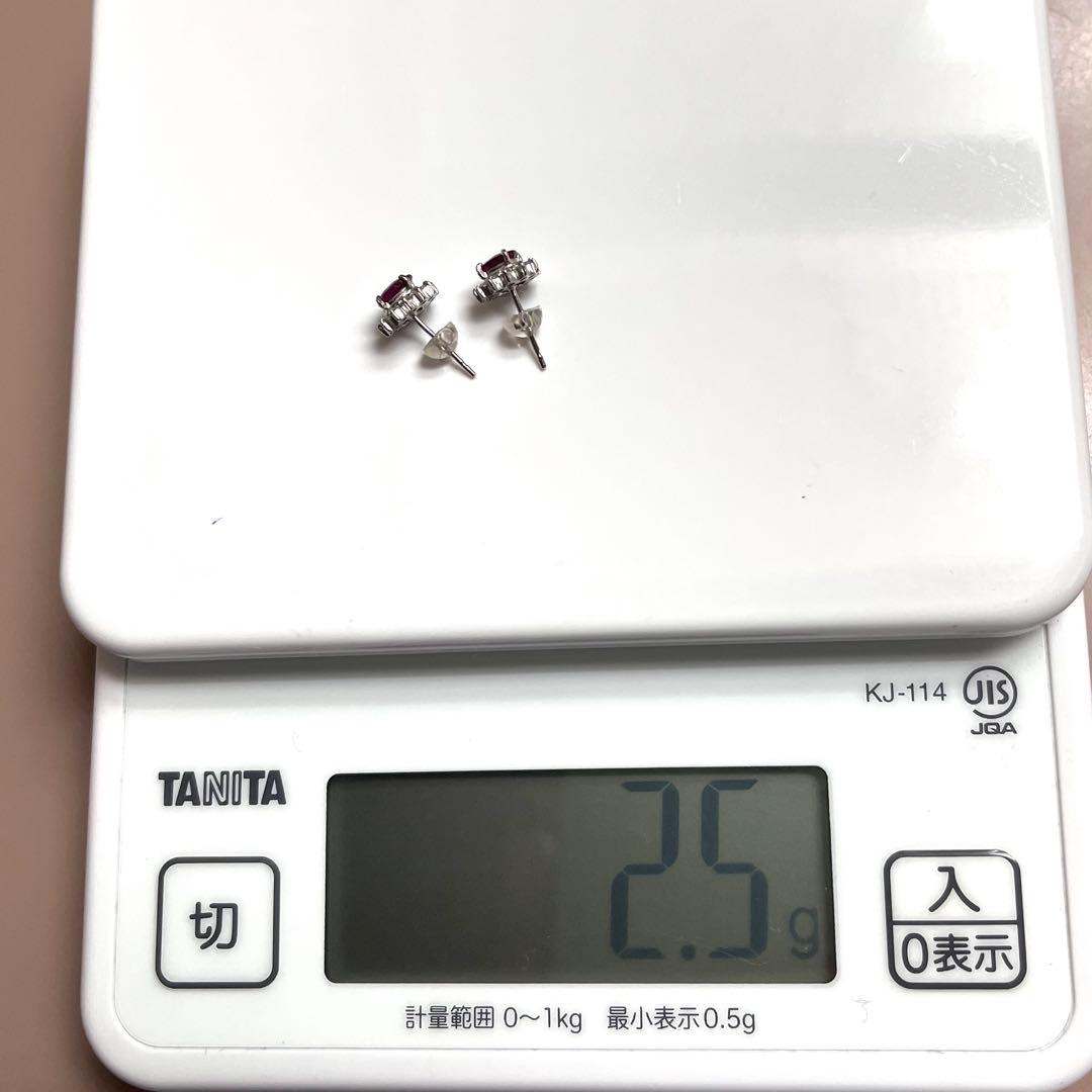 プラチナ　ルビーダイヤピアス Pt900 フラワーモチーフ