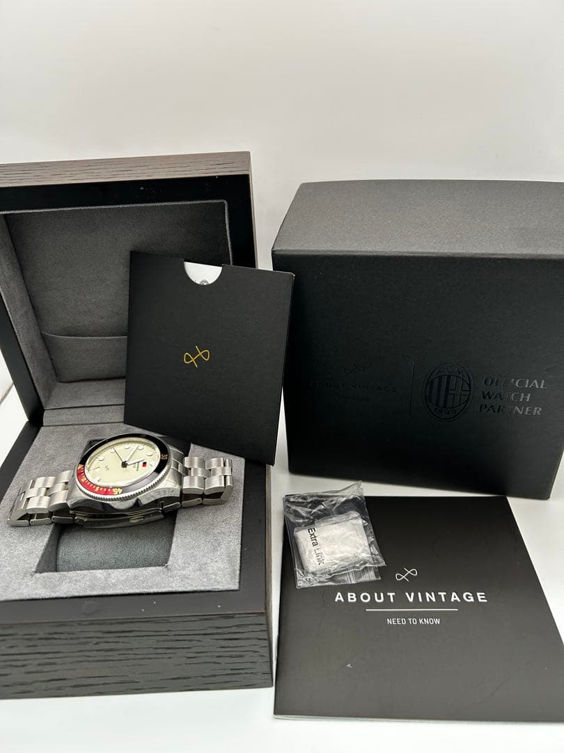 ABOUT VINTAGE × ACミラン 限定モデル クォーツ 付属完備