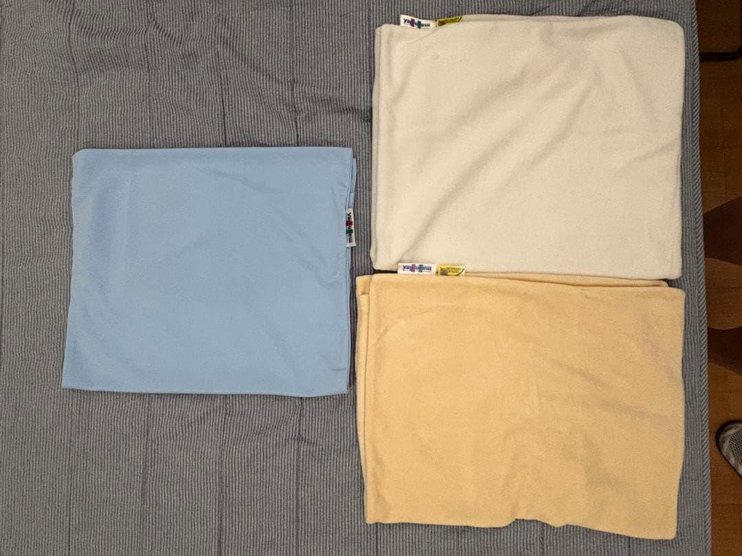 マニフレックス　フラットピッコロ　女優まくら　専用枕カバー3点付き