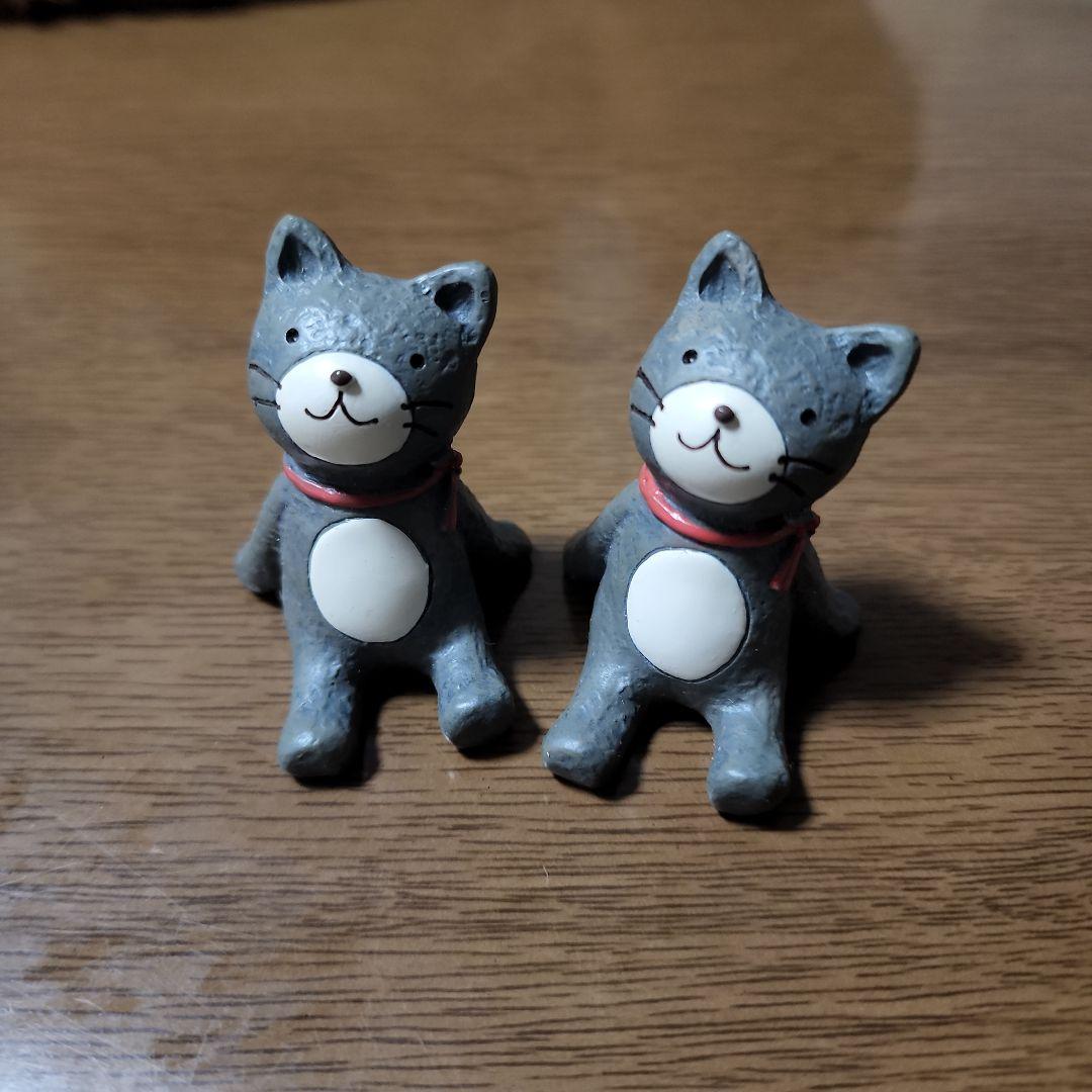 お座りねこちゃん