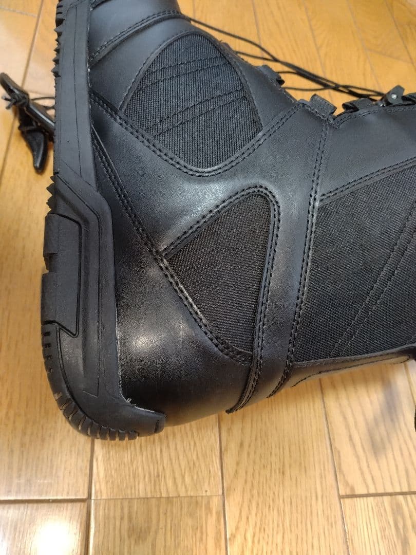 1回使用のみ美品 VAXPOT バックスポット スノーボードブーツ 27cm