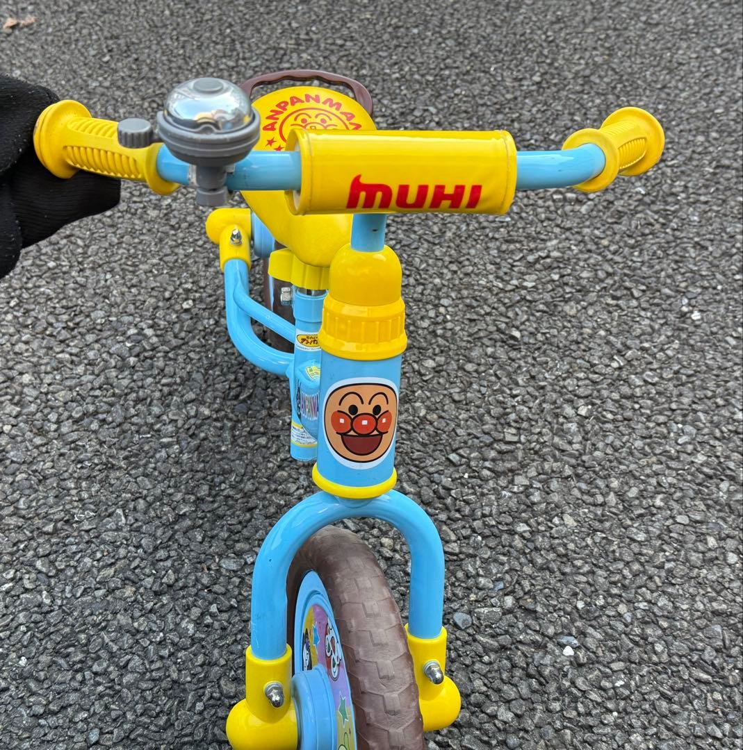 早い者勝ち！ アンパンマン ちゃりんくるトレーナー ストライダー キックバイク