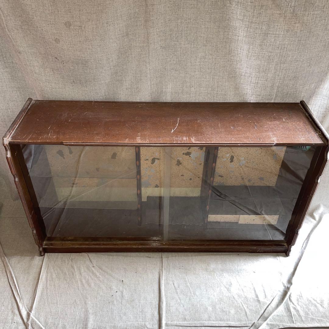 レトロ　飾り棚　ガラス扉 コレクションケース　茶棚　茶箪笥　古民家 家具　和風