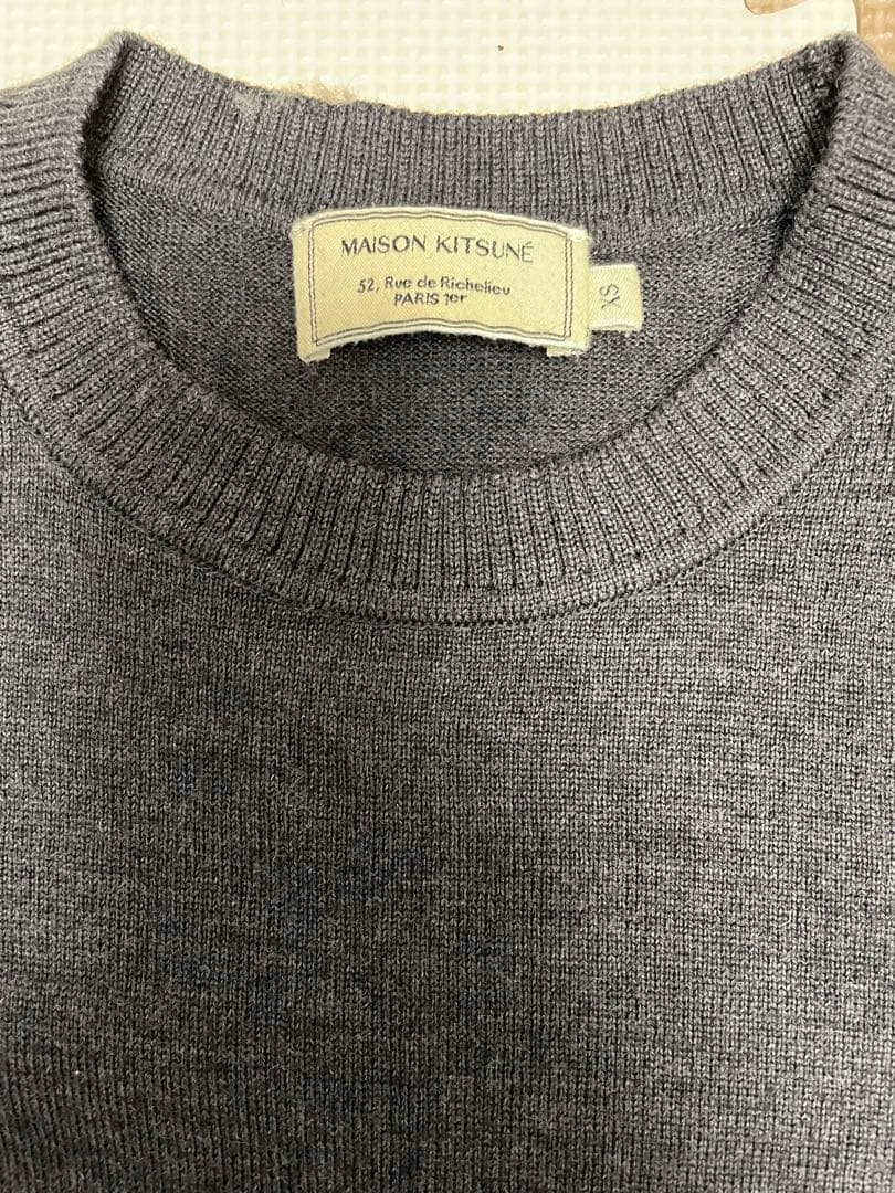 MAISON KITSUNE ウールニット グレー 刺繍 XS