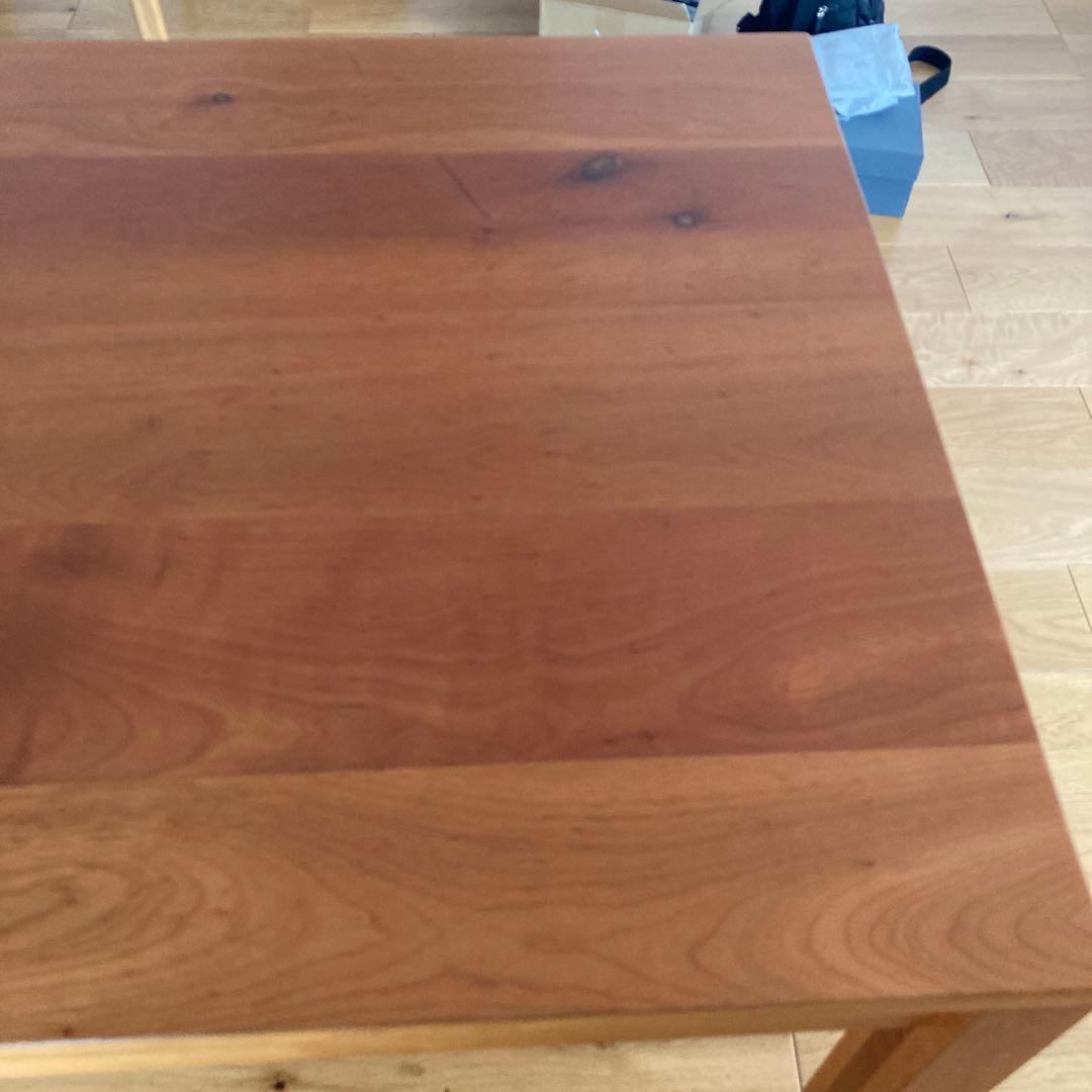 木製ダイニングテーブルのみ