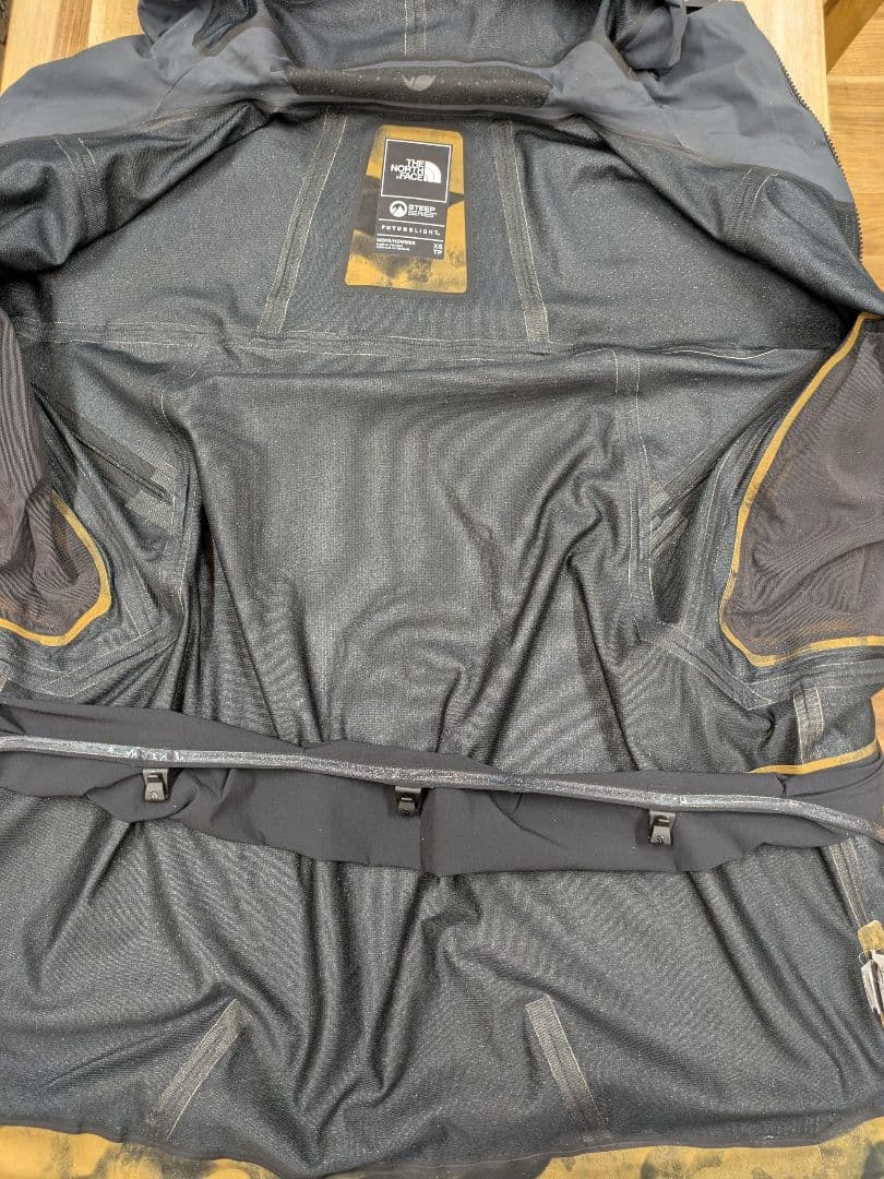 ノースフェイス フューチャーライト スノーボードウェア マウンテンパーカー