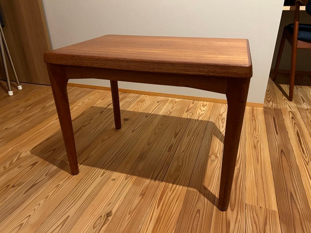北欧ヴィンテージ サイドテーブル ヘニング・ケアヌルフ