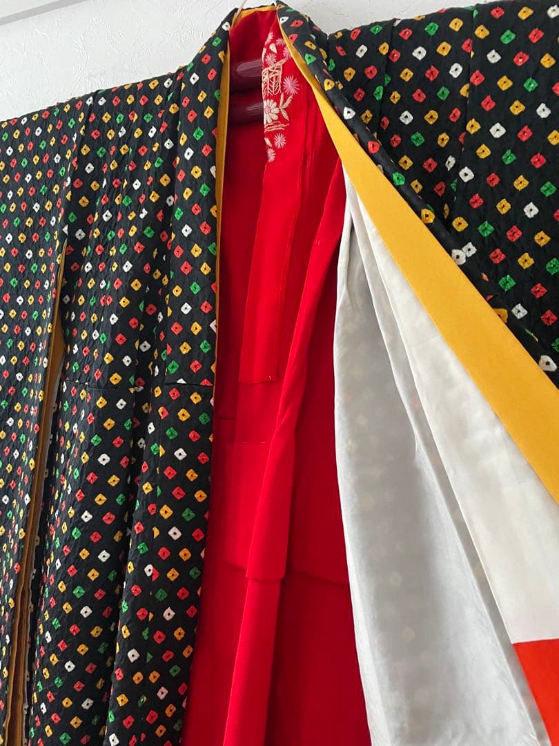 七五三　7歳　8歳　ハーフ成人式　正絹　総絞りのお着物セット　ダラリ帯コーデ