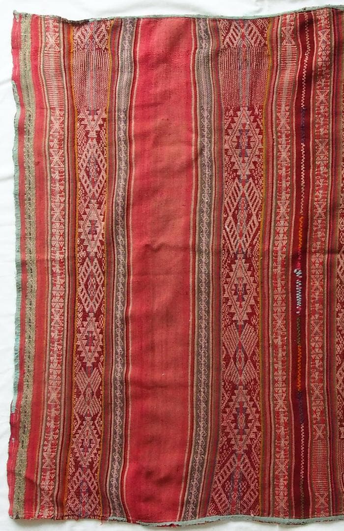 クスコ大聖堂前で入手、スーユなどインカ伝統モチーフ織り込みビンテージ・ショール