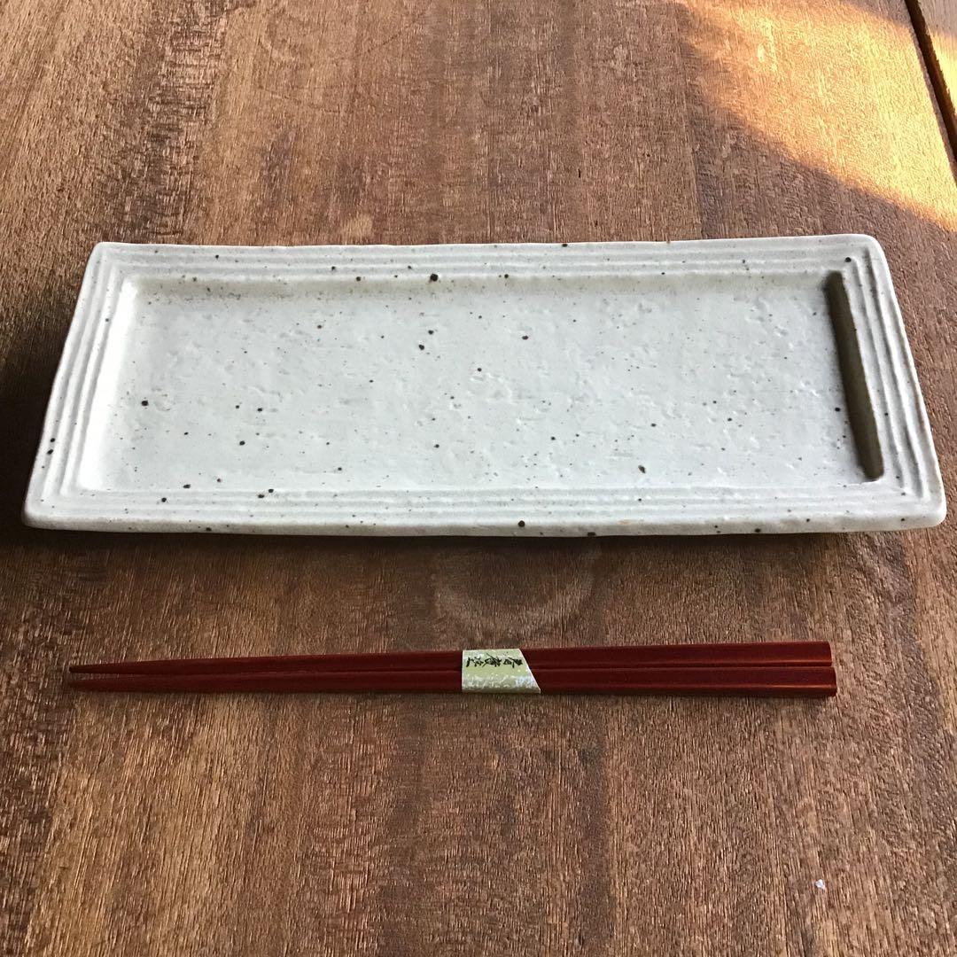 サクラ草です。新品美濃焼　コバルトリム長皿　焼き物皿ペア2枚セット他