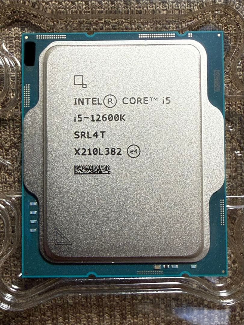 Core i5-12600K + DDR4 3200 8G×2枚 + AS500