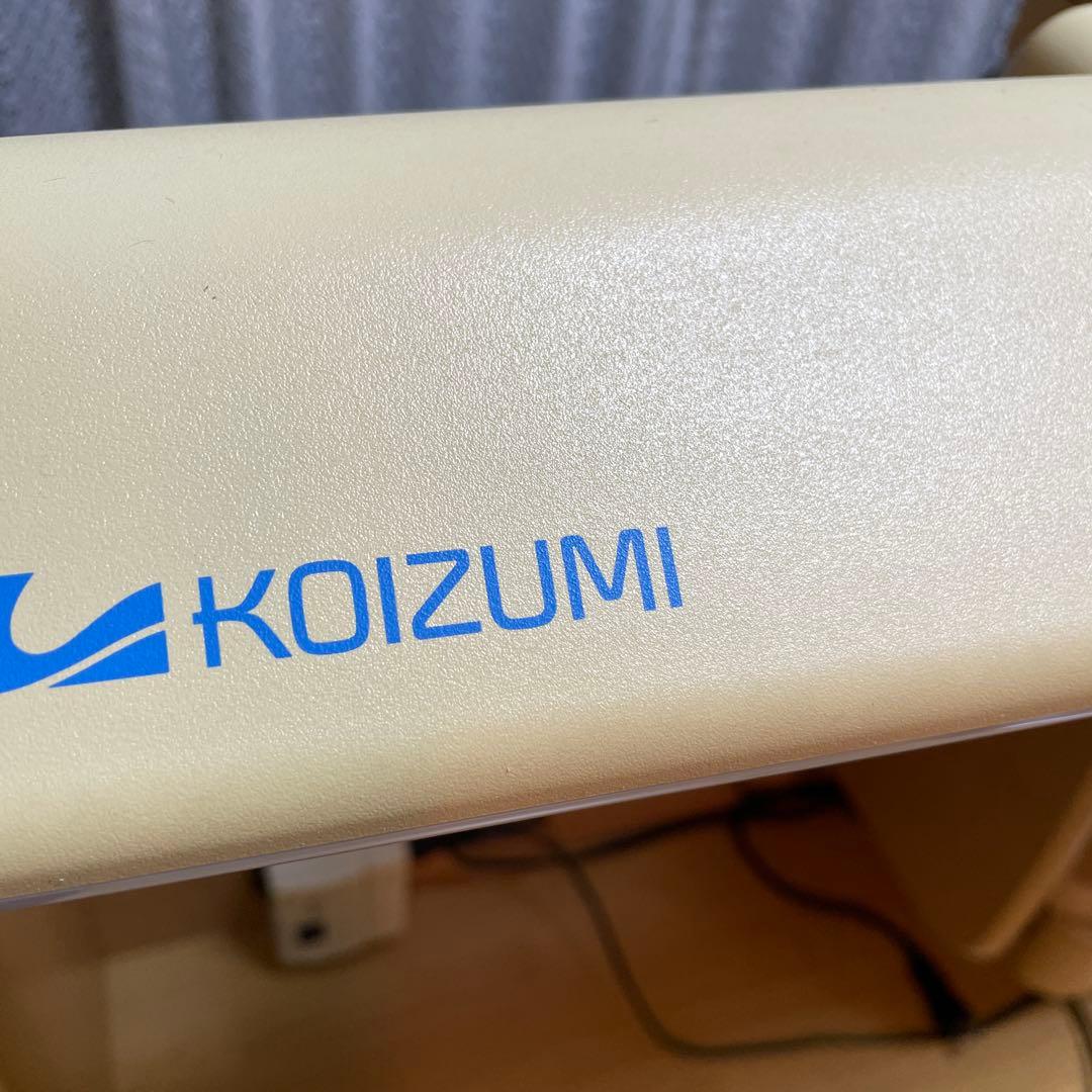 引き取りお願いします　コイズミ学習机