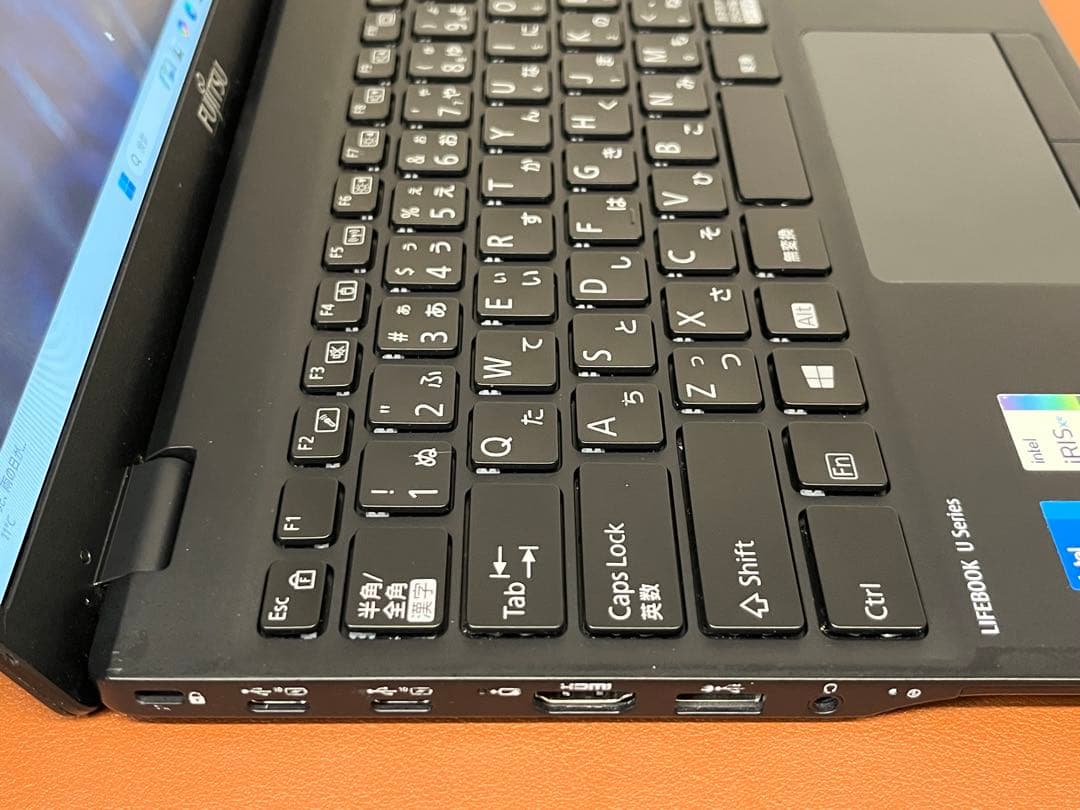 LIFEBOOK U9311 i5-1135G7 FHD顔認証 8G 256GB