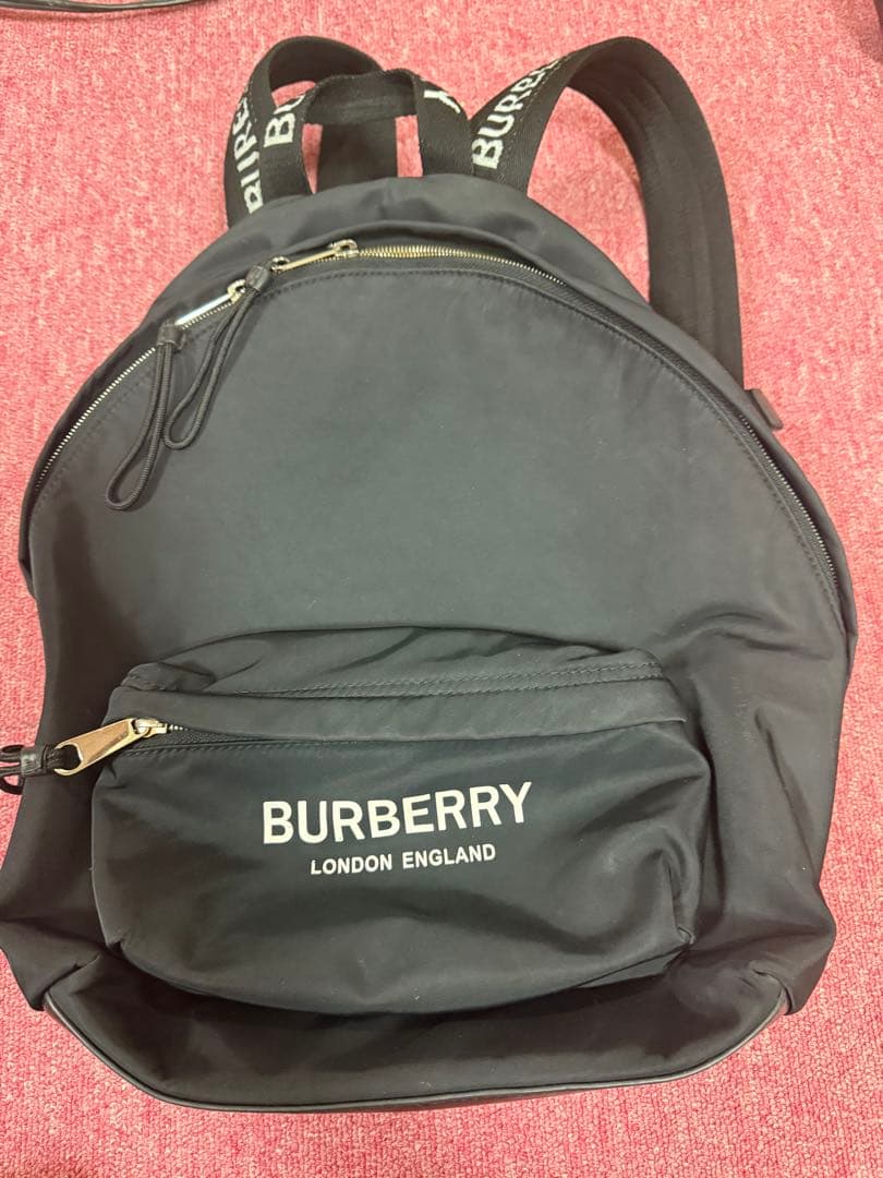 BURBERRY ブラック バックパック