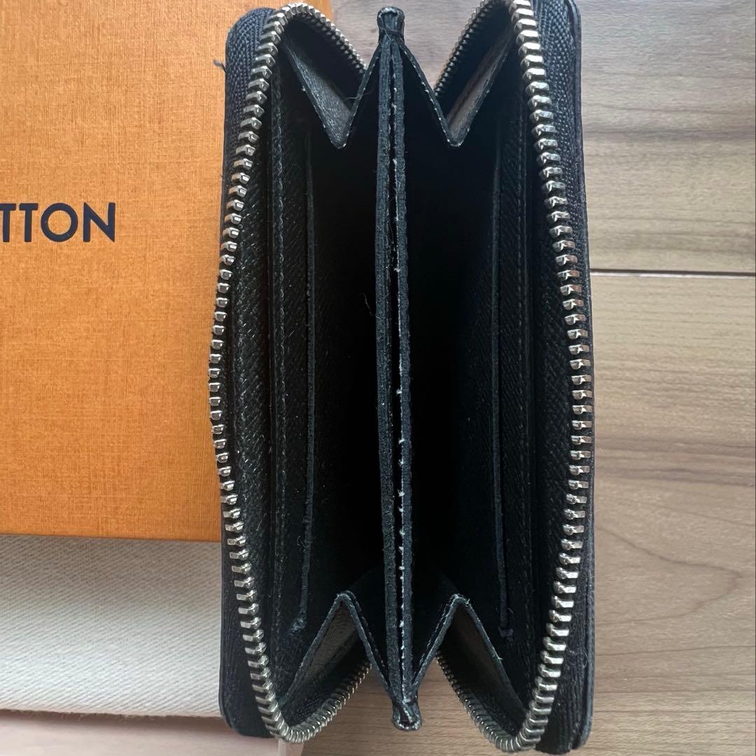 ルイヴィトン　ケース　ダミエ