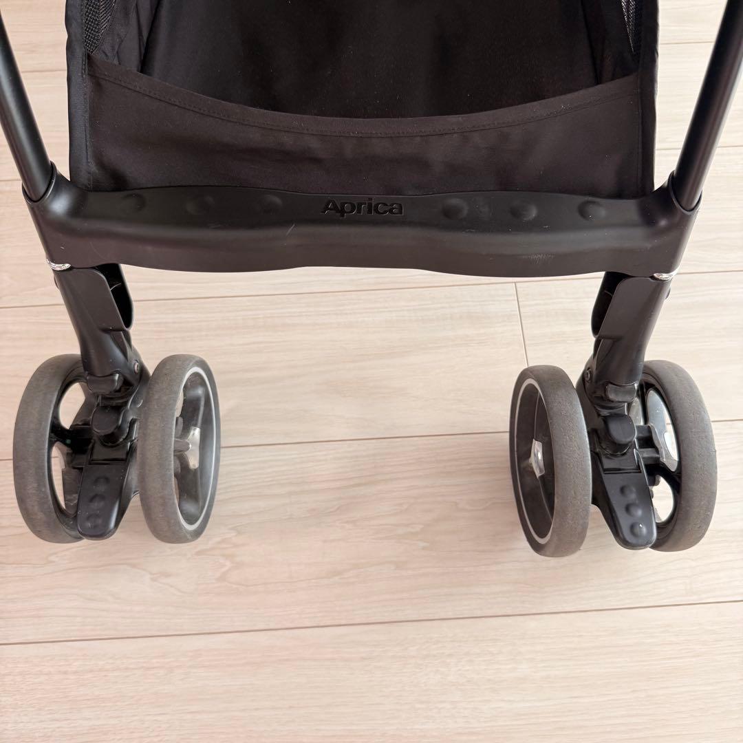 アップリカ ラクーナ ビッテクッションSF 赤ちゃん本舗限定 ベビーカー AB型