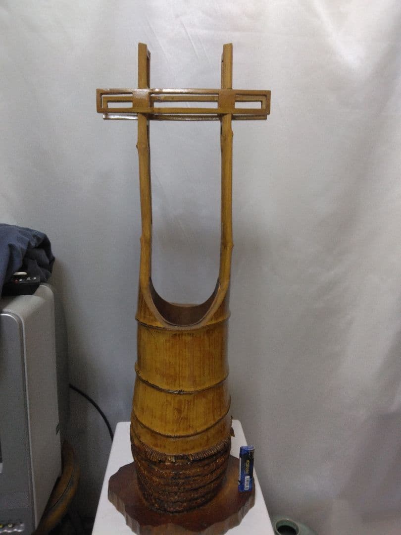 竹製花器 約70センチ