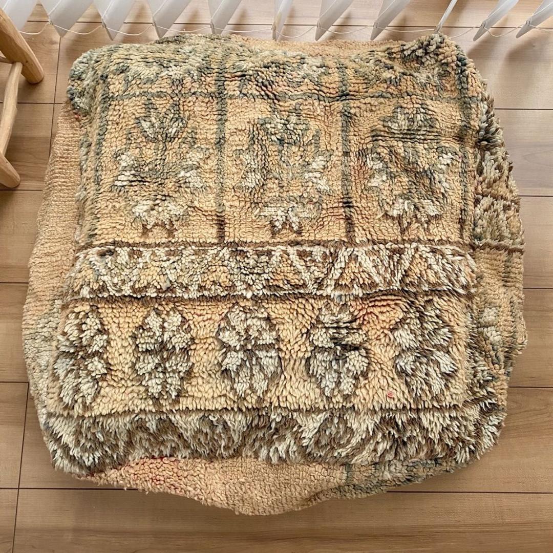 プフ　 モロッコ ウール ヴィンテージ 手織りラグ 60×60CM