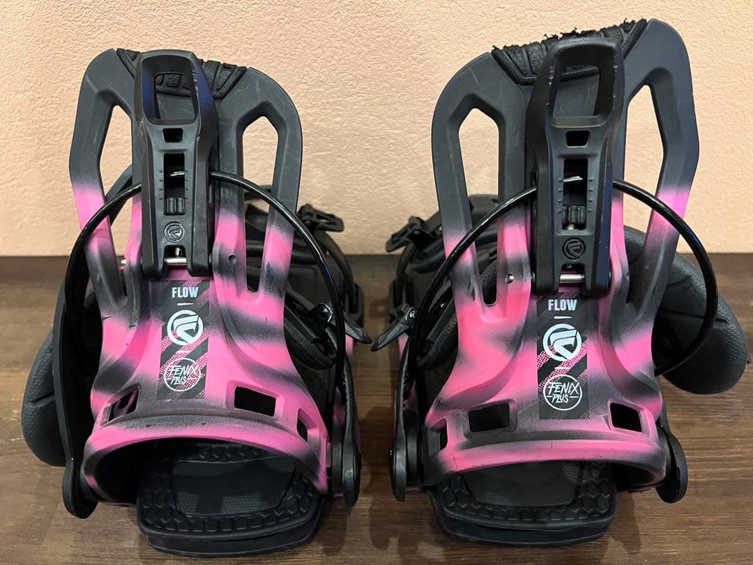 FLOW FENIX-PLUS スノーボードビンディング