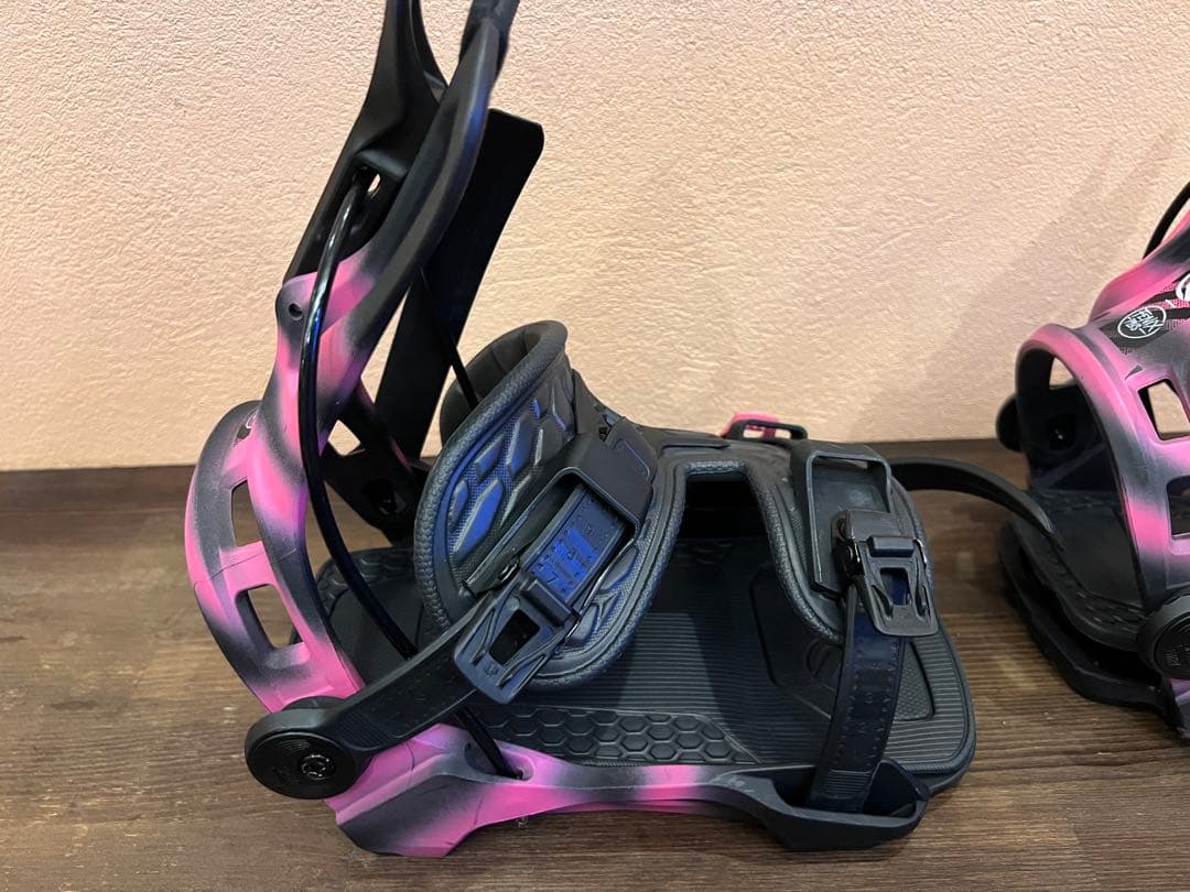 FLOW FENIX-PLUS スノーボードビンディング