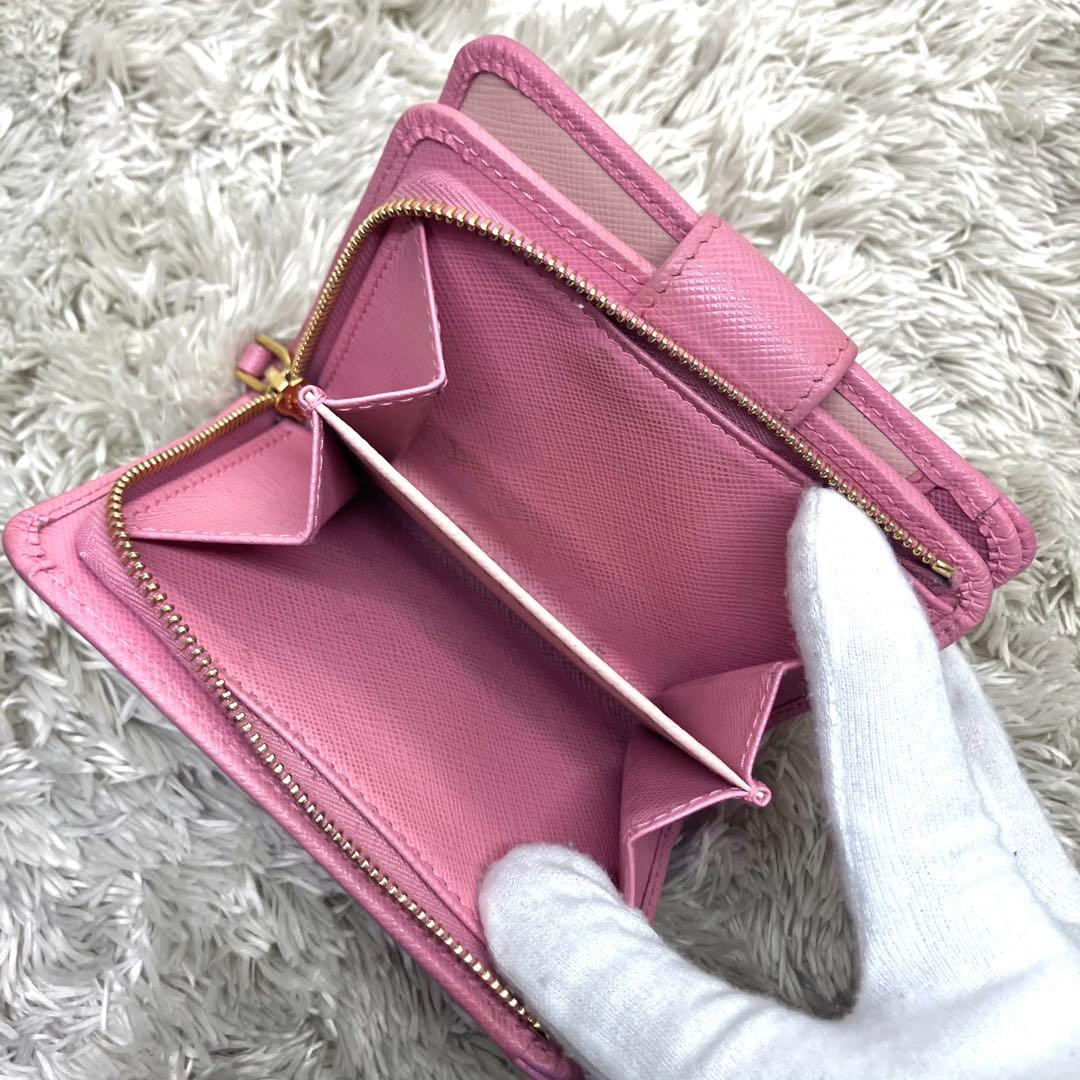 箱付き美品✨PRADA サフィアーノ メタルロゴ マルチカラー 二つ折り財布