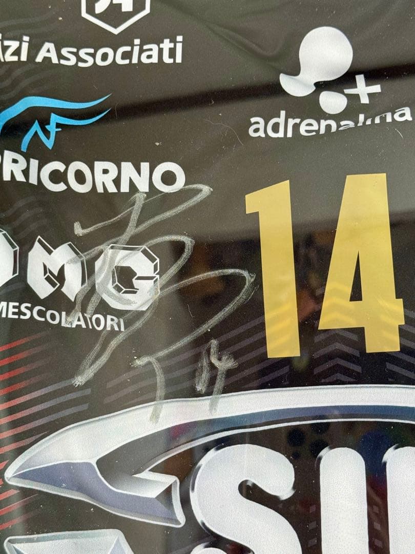 【再値下げ】石川祐希 ペールージャ 24-25シーズン ユニフォーム直筆サイン入