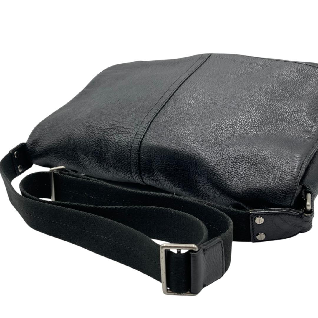 COACH F70423 キャムデン ペブルドレザー メッセンジャーバッグ