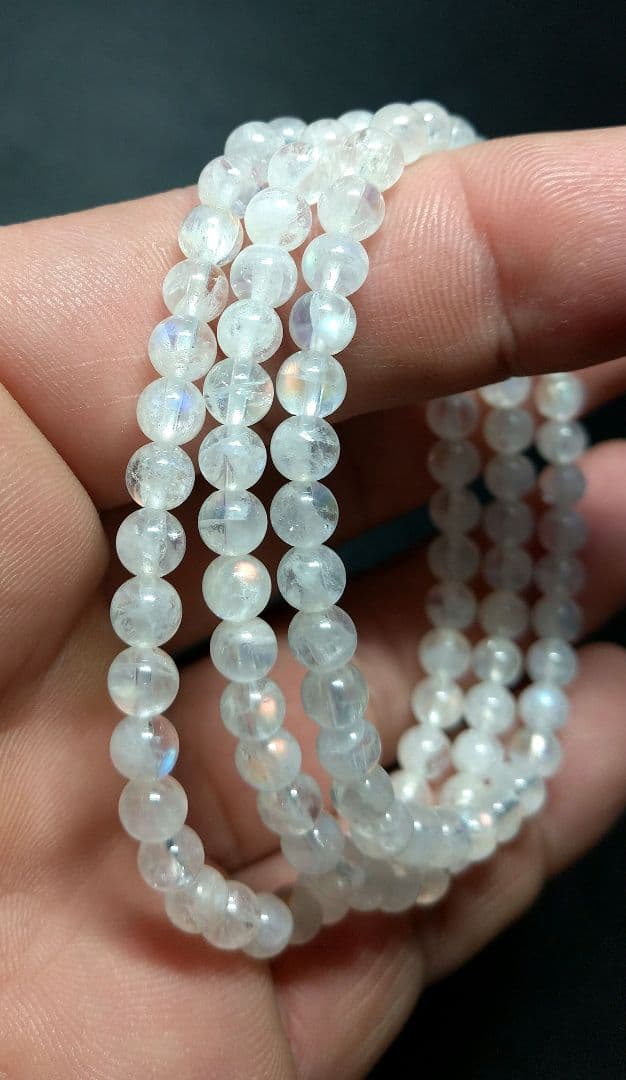 《マダガスカル産》レインボームーンストーン【お手頃品質】ブレスレット　３本セット