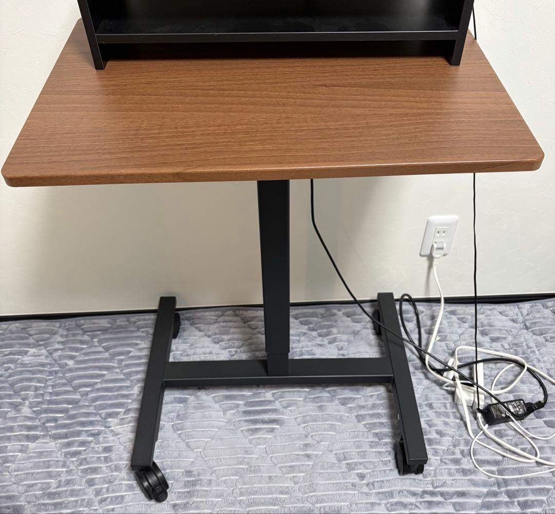 【ニトリ】昇降デスク（テン 60 MBR/BK）　スタンディング 机 ガス式