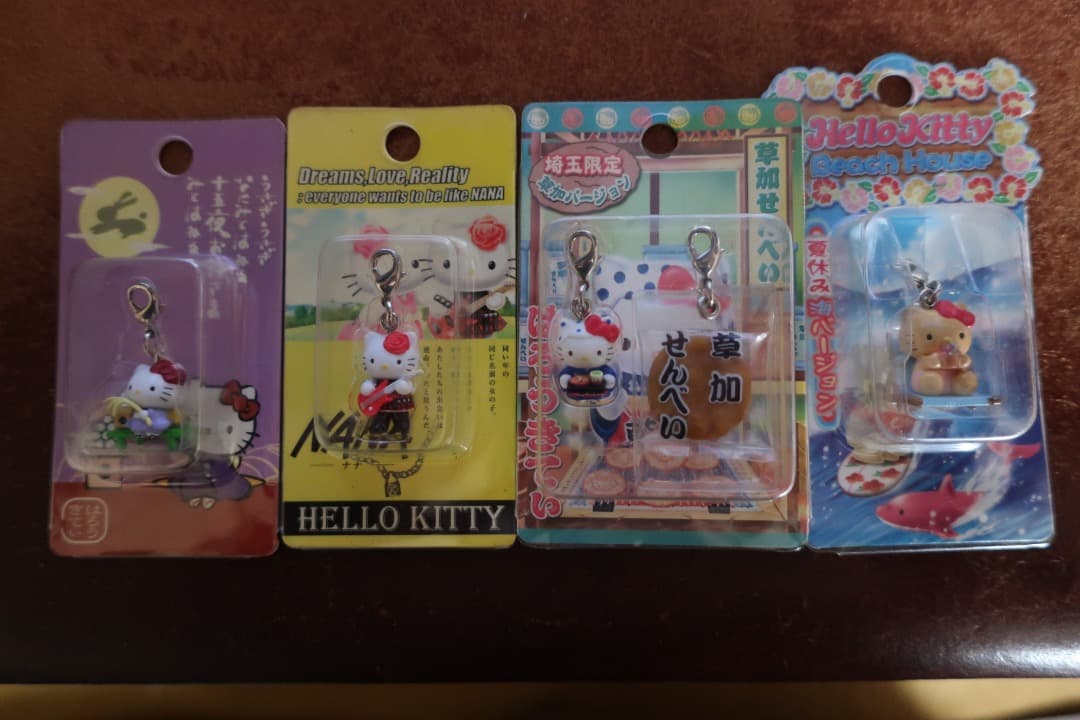 たんぽぽ　ハローキティ ストラップセット