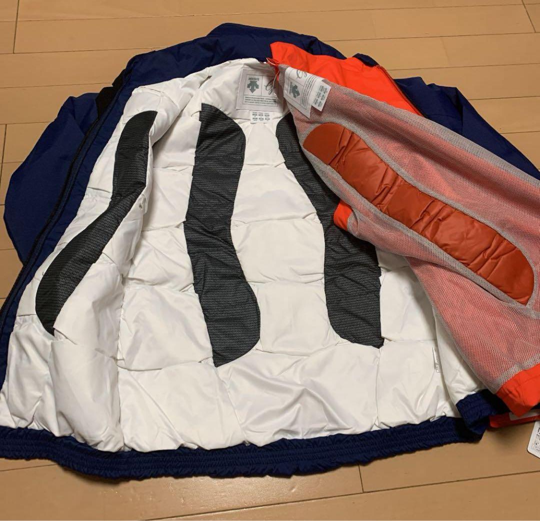 新品S デサントGOLF ベスト付き ダウン90% 定価　64,900円