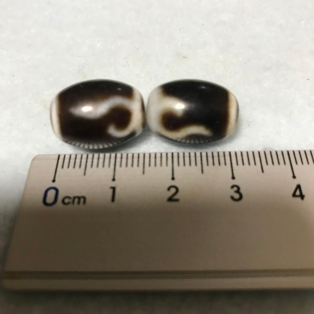 ニ*ク様 超激レア珍品‼︎ 老礦石　金銭鈎天珠　小2個