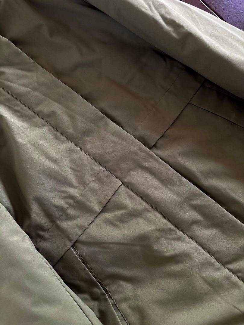 ケープホーン/未使用近 REMOTA リモータ ダウンジャケット カーキ 42