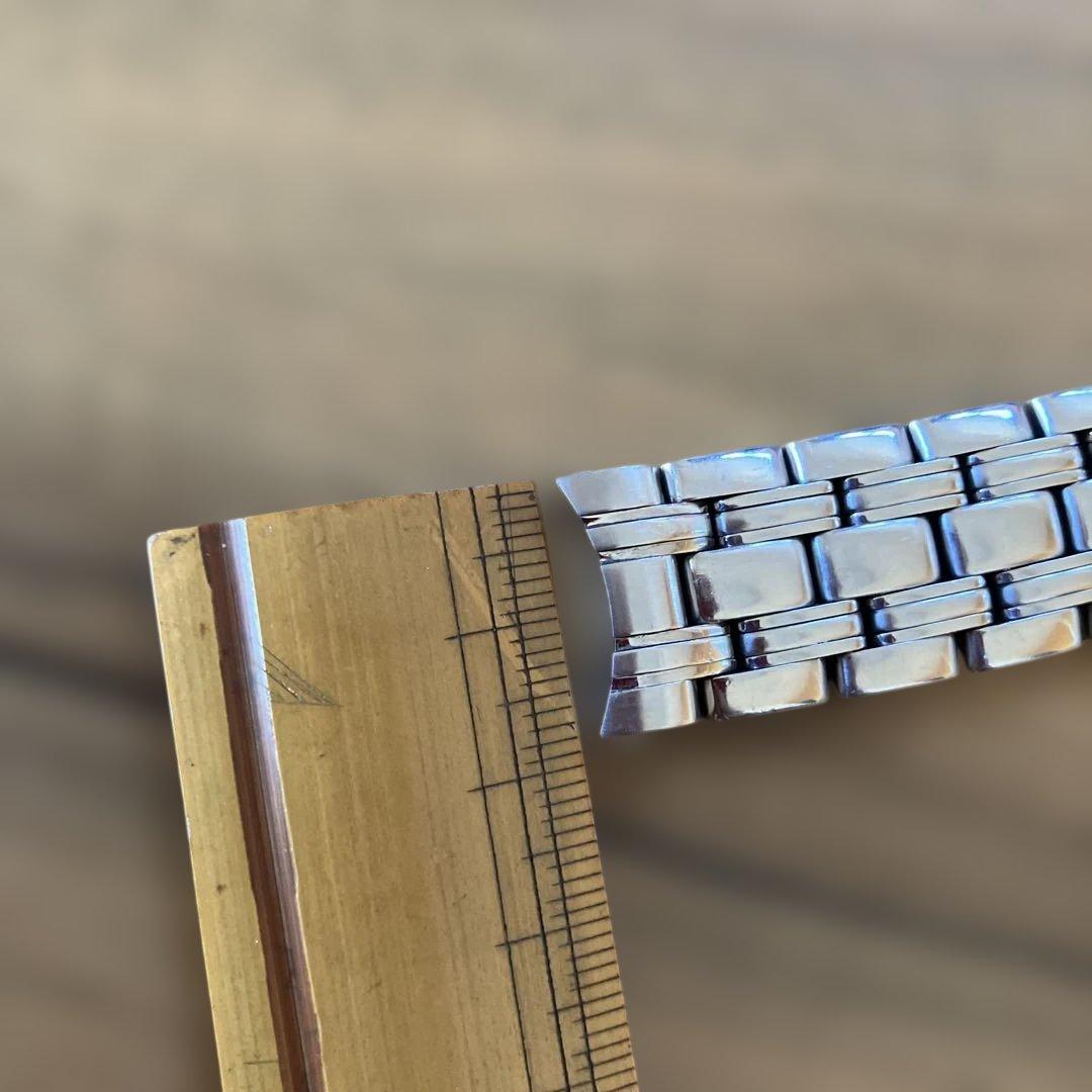 さ*く様 オメガ シーマスター300 金属ベルト