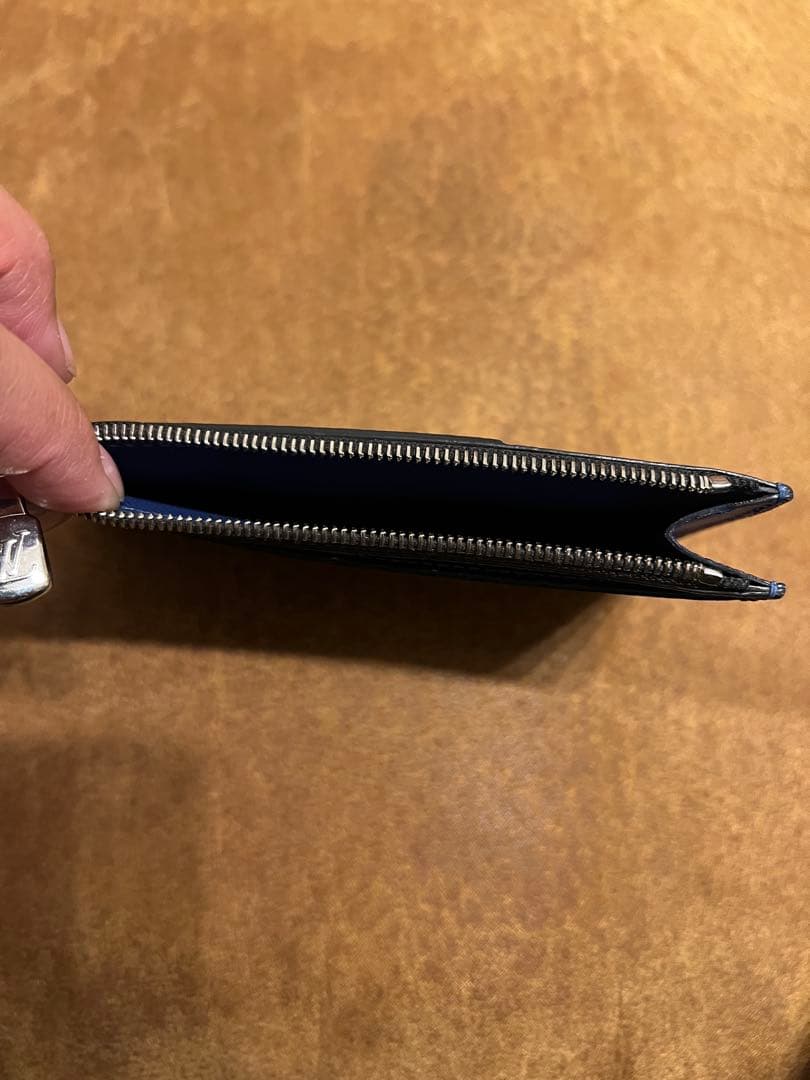 LOUIS VUITTON ケース ネイビー