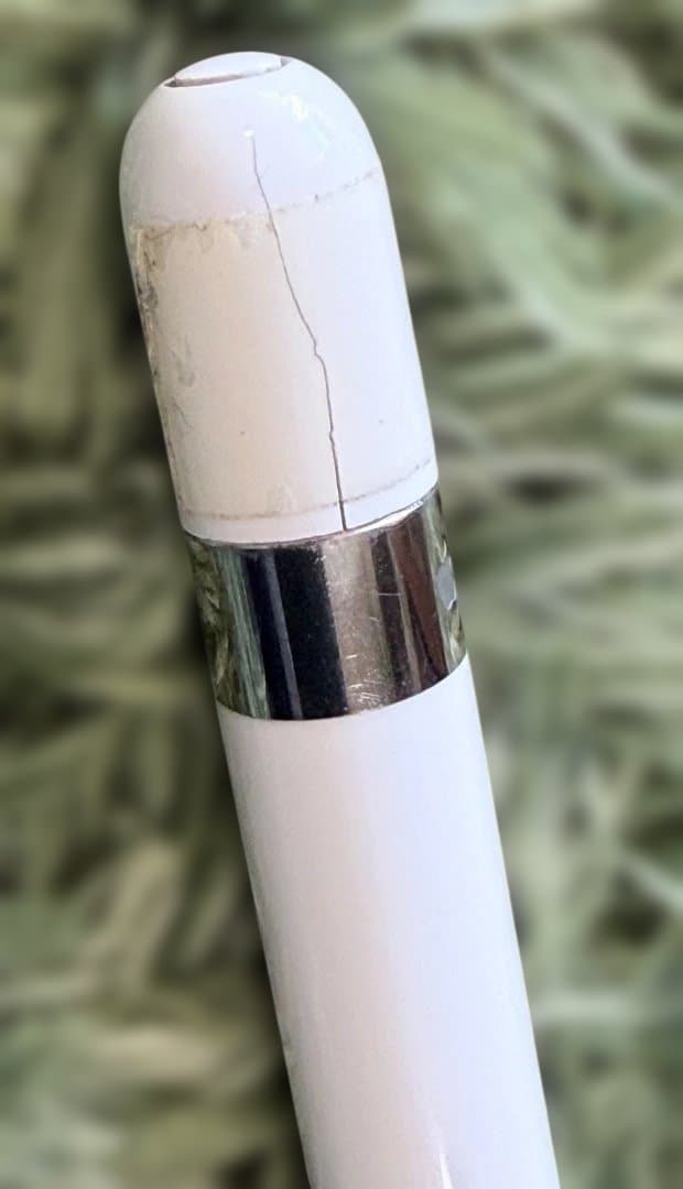 iPad 第8世代 Wi-Fi 128GB （純正キーボード、ペンシル付）