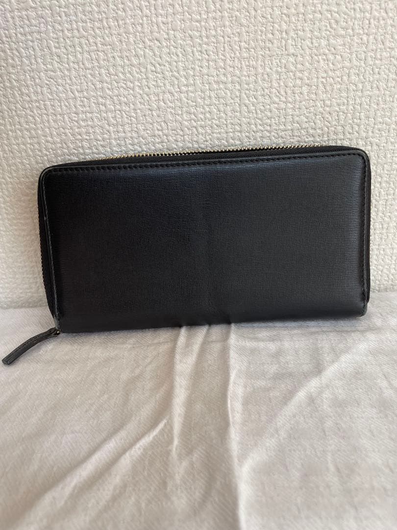 【Rii】GUCCI 黒 長財布 ゴールドロゴ