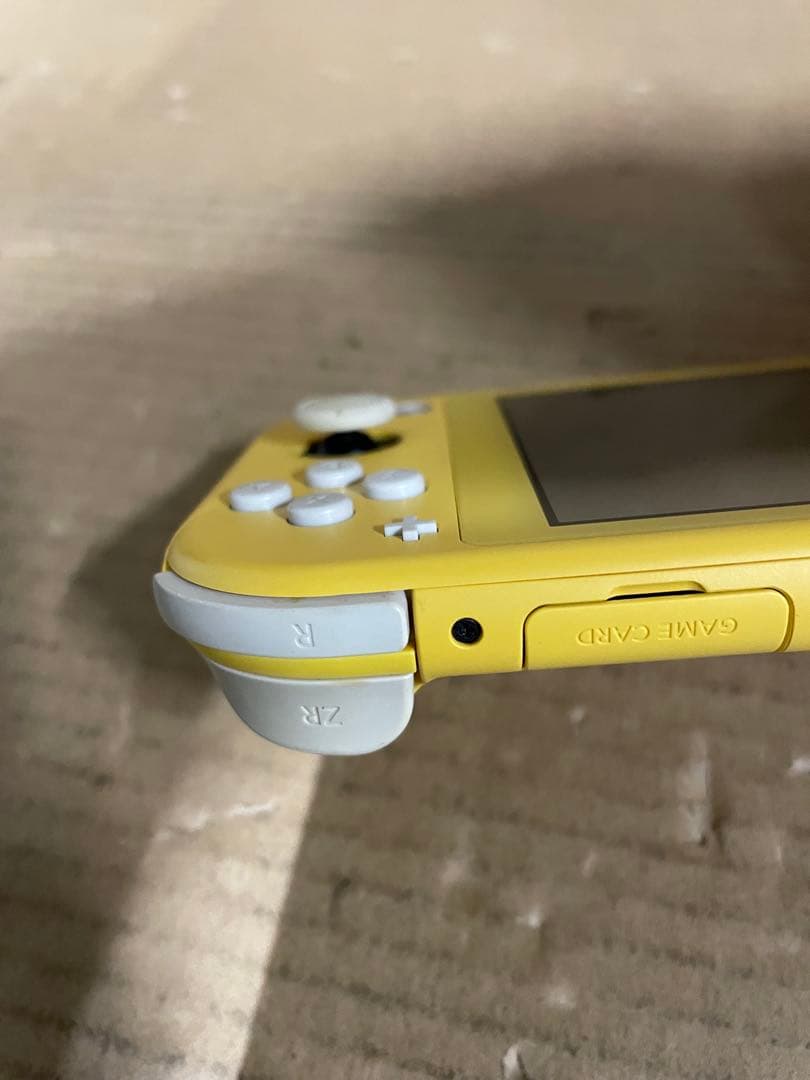 任天堂Switch liteイエロー本体のみ
