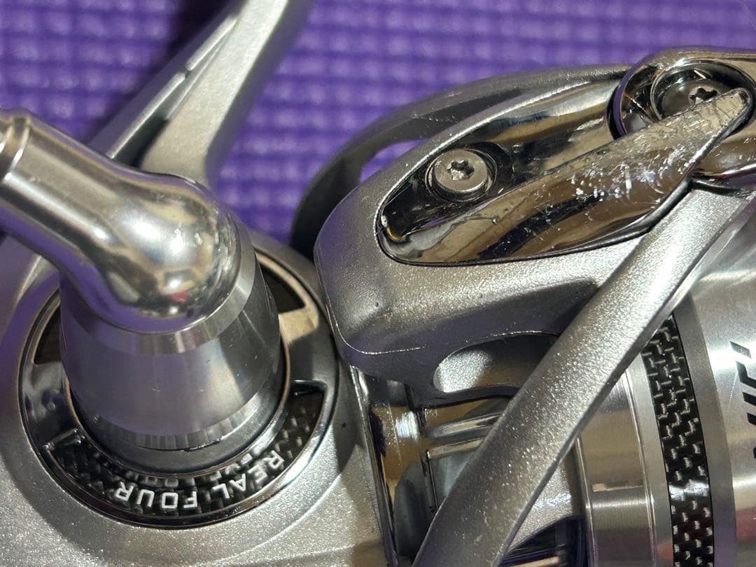 ダイワ カルディア 4000 スピニングリール おまけ付き