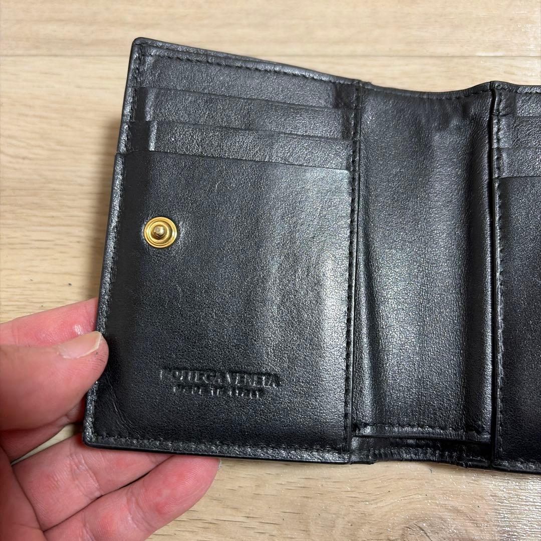 BOTTEGA VENETA ボッテガヴェネタ　マキシイントレチャート　財布