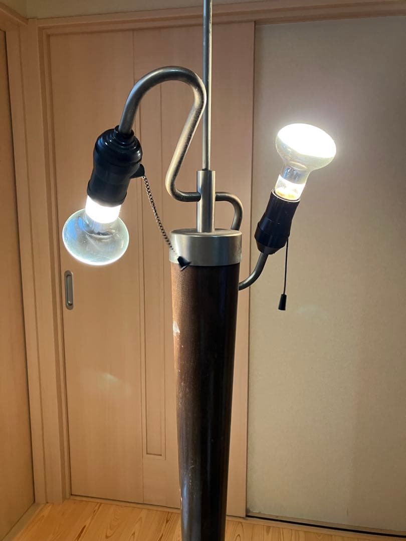 国産ビンテージ　フロアランプ　ミッドセンチュリー　ウッド　洋館　アンティーク