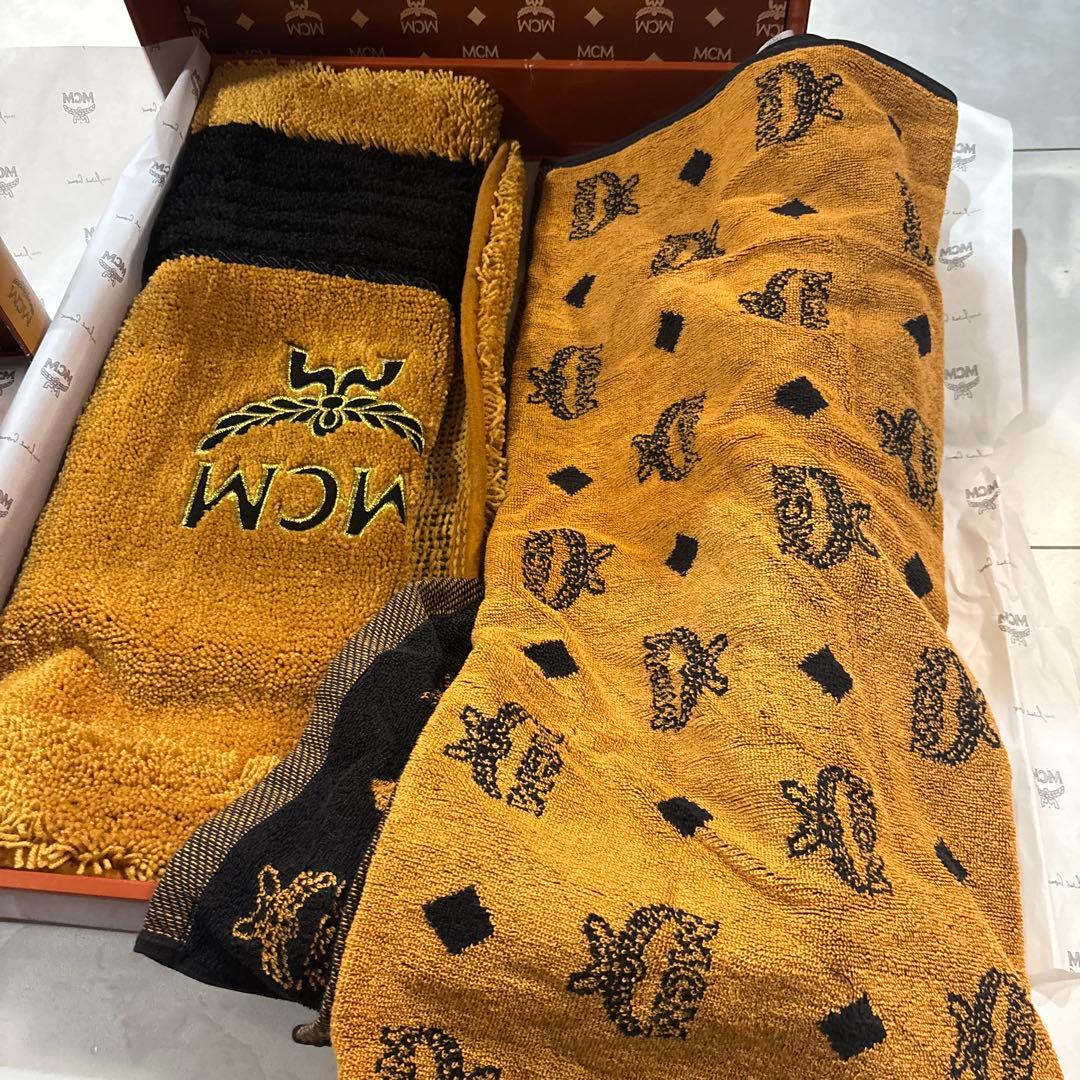 MCM タオルセット　ウォッシュタオル　バスタオル　バスマット