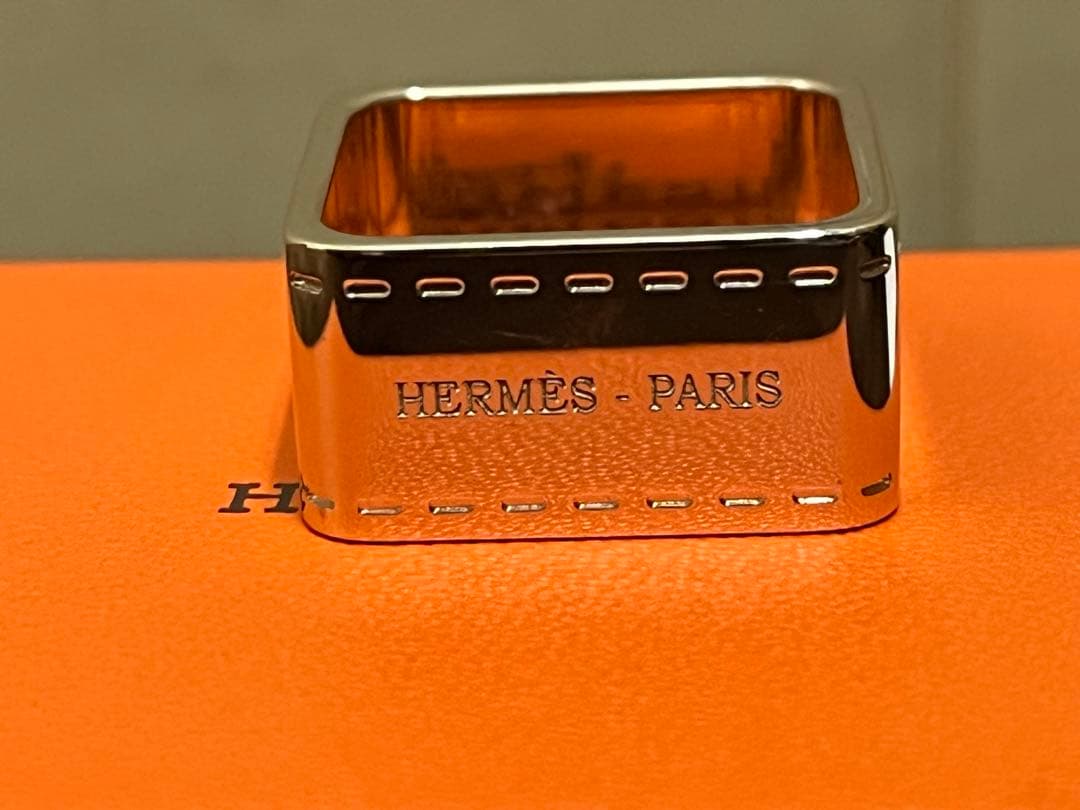 未使用保管品　エルメス ボルデュック スカーフリング ゴールド 馬車柄 スクエア