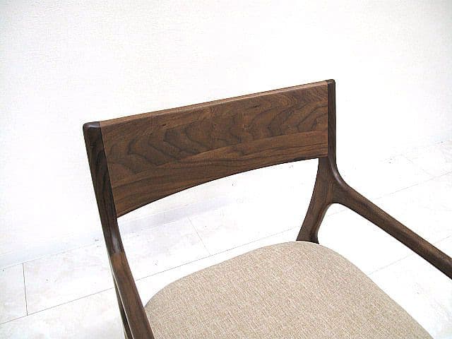 展示品　リグナ ソアーアームチェア　ウォールナット　ダイニングチェア　約5.2万