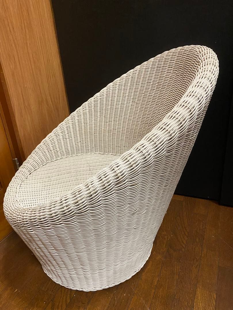 希少♦️高級 エッグチェア♦️ホワイトラタン♦️フレンチ シャビー♦️2脚セット 送料込