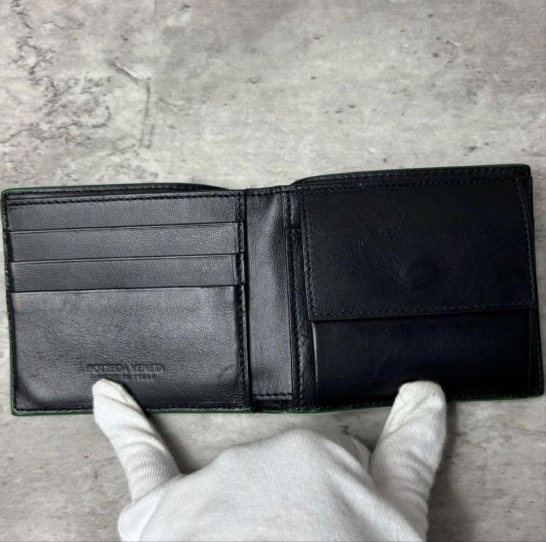 極美品✨ボッテガヴェネタ 二つ折り財布 カセット レザー 本革 ブラック