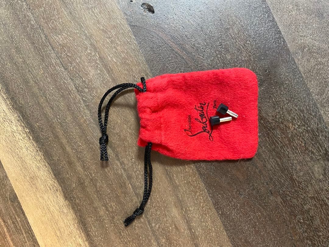 お値下げ致しました。Christian Louboutin ブラック ハイヒール