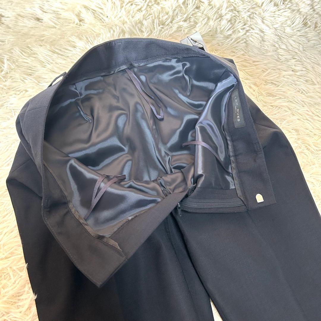 【未使用タグ付】洗えるキレイスーツ 紺ピンドット セットアップ　大きいサイズXL