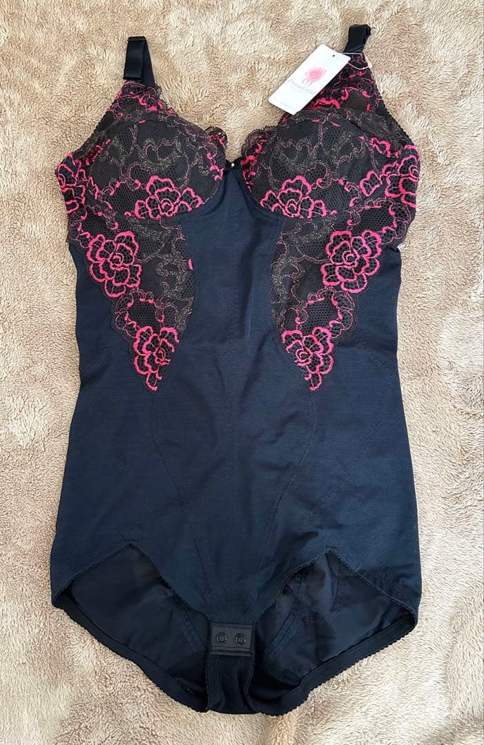 ダイアナ　ボディスーツ　 ラスクコレクション　B 95 EL