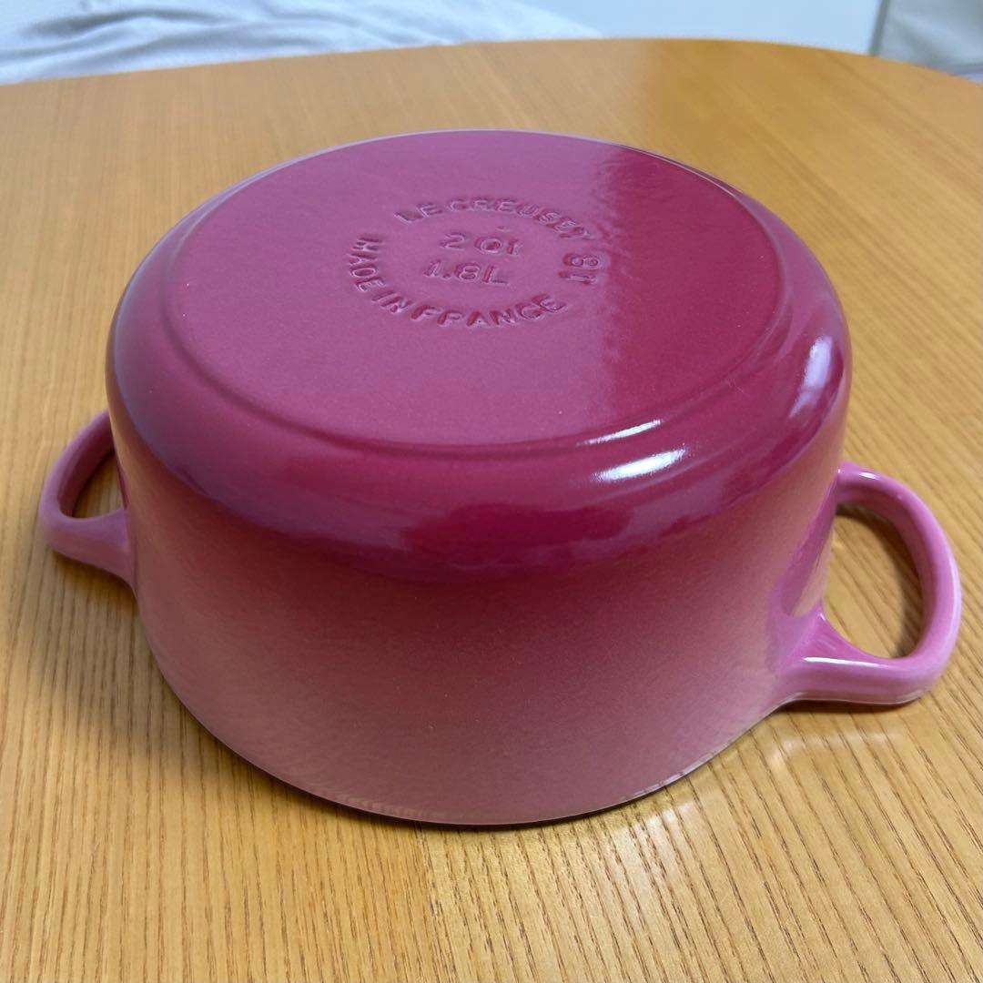 【美品】ル・クルーゼ(Le Creuse)☆鍋☆ココットロンド☆ナチュラルピンク